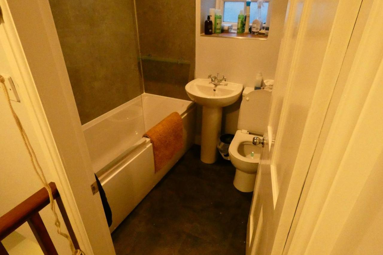 Redfearn Cottage Apperley Bridge Luaran gambar